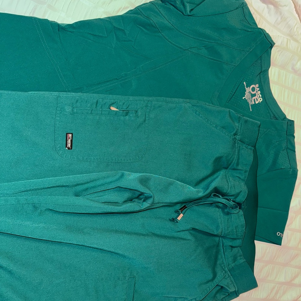 Barco Uniforms green Scrub Set